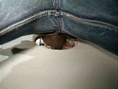 Gloryhole im Gay Knast (0)