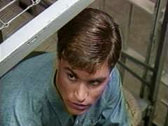 Gloryhole im Gay Knast (4)